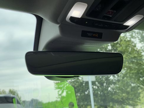 Used 2025 Honda Accord EX-L image 28