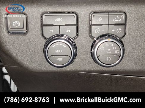 New 2026 GMC Sierra 1500 SLT w/ SLT Premium Package AWD/4WD image 20