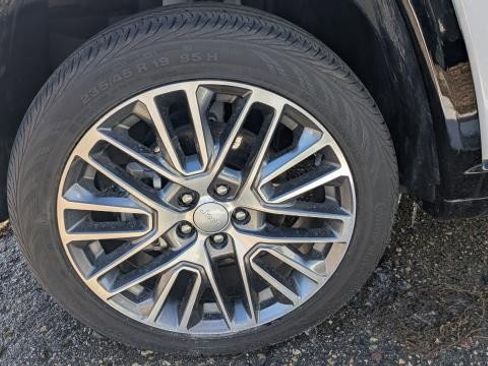 Used 2022 Jeep Compass Limited w/ Elite Group image 17