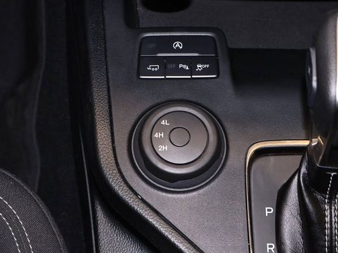 Certified 2022 Ford Ranger XLT w/ Equipment Group 302A High image 32