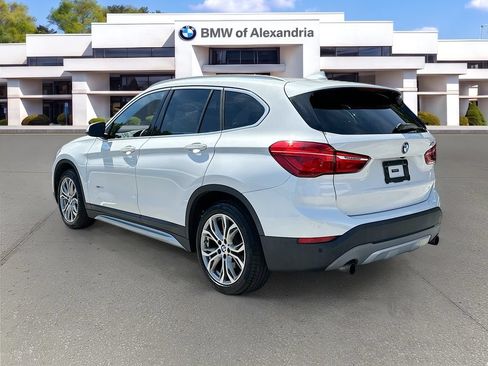 Used 2017 BMW X1 xDrive28i AWD/4WD image 5