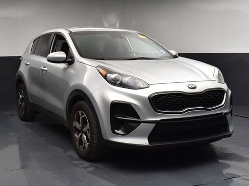 Certified 2020 Kia Sportage LX FWD image 2