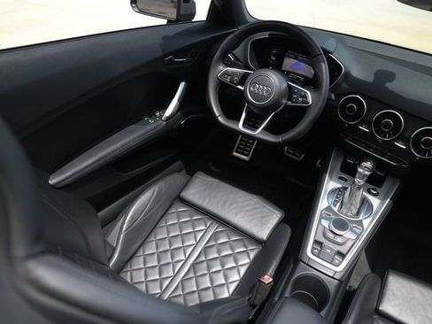Used 2017 Audi TT 2.0T w/ Technology Package AWD/4WD image 17
