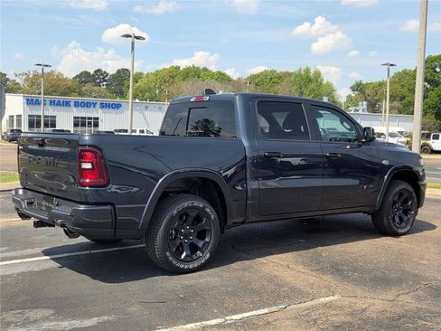 New 2026 RAM 1500 Big Horn AWD/4WD image 5