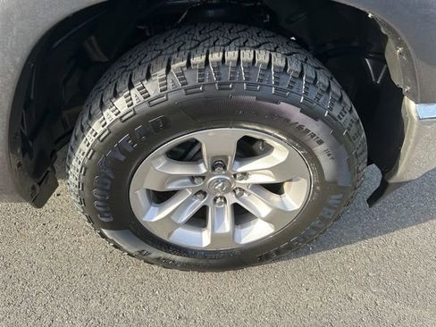 Used 2022 RAM 1500 Laramie image 8