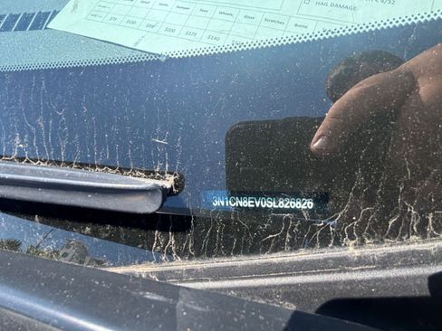 Used 2025 Nissan Versa SV image 10