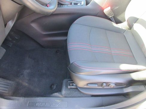 Certified 2023 Chevrolet Equinox RS image 21