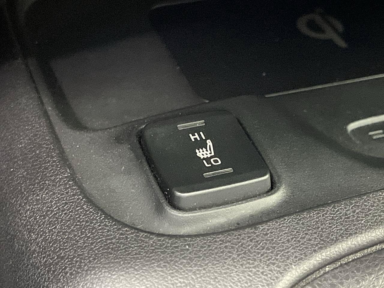 Used 2025 Toyota Corolla XSE FWD image 21