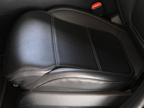 Used 2022 Mercedes-Benz C 300 4MATIC Sedan image 28