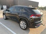 Used 2022 Volkswagen Atlas Cross Sport SE image 4