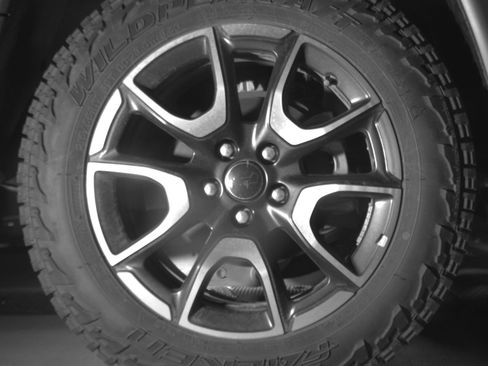 Used 2025 Jeep Compass Trailhawk AWD/4WD image 15