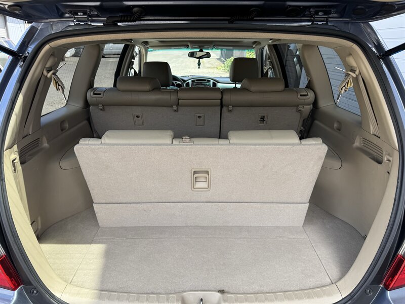 Used 2006 Toyota Highlander Limited AWD/4WD image 16
