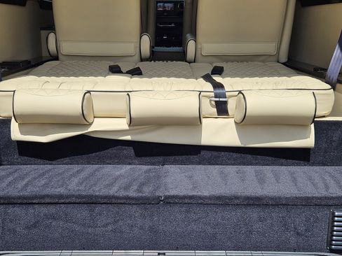 Used 2023 Mercedes-Benz Sprinter 2500 image 31