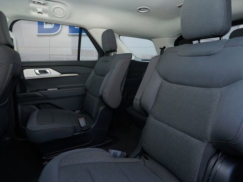 New 2026 Ford Explorer Active image 20