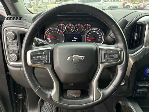 Used 2020 Chevrolet Silverado 1500 LT Trail Boss image 10