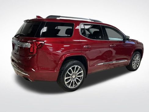 Certified 2023 GMC Acadia Denali w/ Denali Ultimate Package image 5