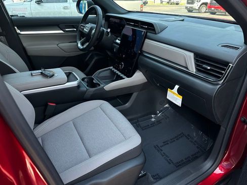 New 2026 GMC Terrain Elevation image 16