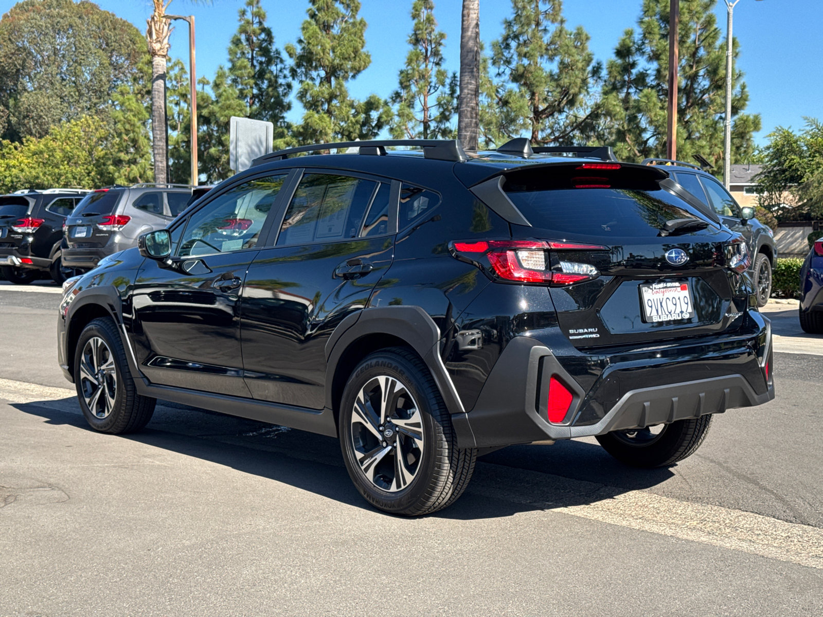 Certified 2025 Subaru Crosstrek 2.5i Premium AWD/4WD image 7