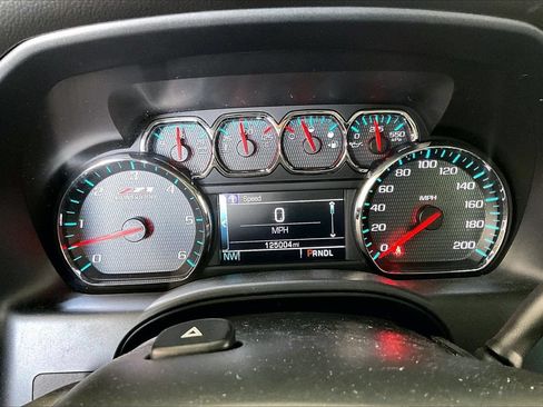 Used 2017 Chevrolet Silverado 1500 LT w/ True North Edition AWD/4WD image 18