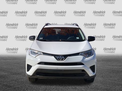 Used 2016 Toyota RAV4 LE image 3