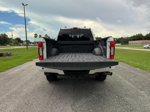 Used 2020 Ford F350 Platinum w/ Snow Plow Prep Package AWD/4WD image 7