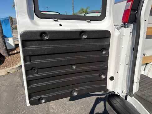 Used 2024 GMC Savana 2500 w/ Driver Convenience Package image 21