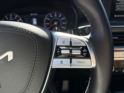 Used 2022 Kia Telluride SX w/ SX Prestige Package image 33