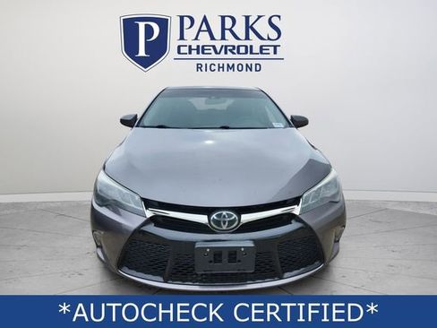 Used 2016 Toyota Camry XSE w/ Advanced Technology Package image 2