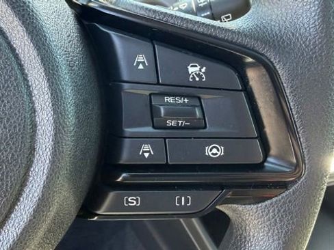 Used 2024 Subaru Crosstrek 2.0i Premium AWD/4WD image 24