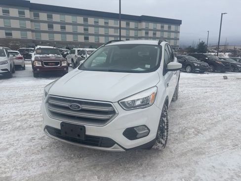 Used 2018 Ford Escape SE image 6