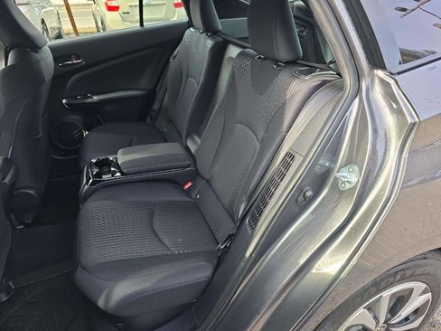 Used 2017 Toyota Prius Prime Plus image 5