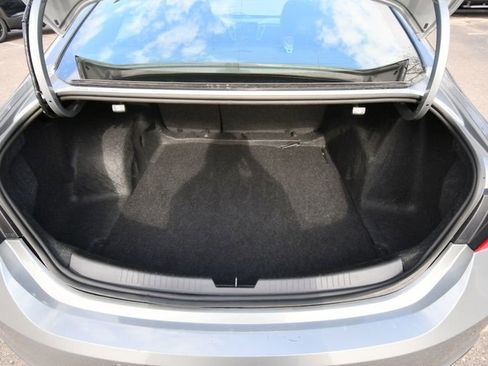 Used 2025 Chevrolet Malibu LT FWD image 7