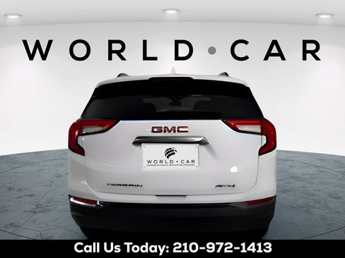 Used 2024 GMC Terrain AT4 w/ Tech Package AWD/4WD image 6
