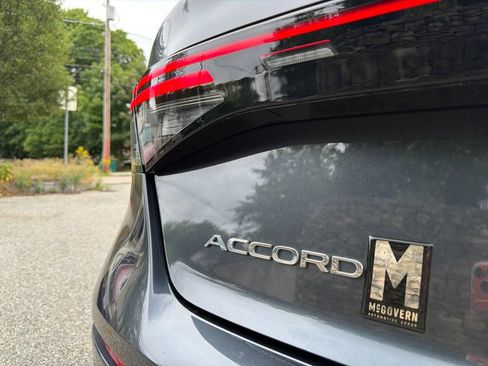 Used 2023 Honda Accord EX image 11