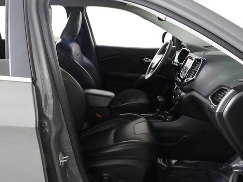 Used 2022 Jeep Cherokee Limited image 26