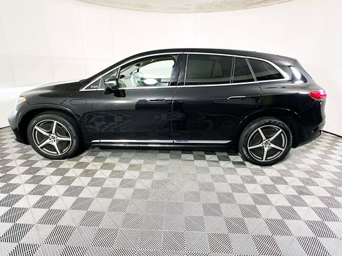 Used 2023 Mercedes-Benz EQS 580 4MATIC SUV image 6