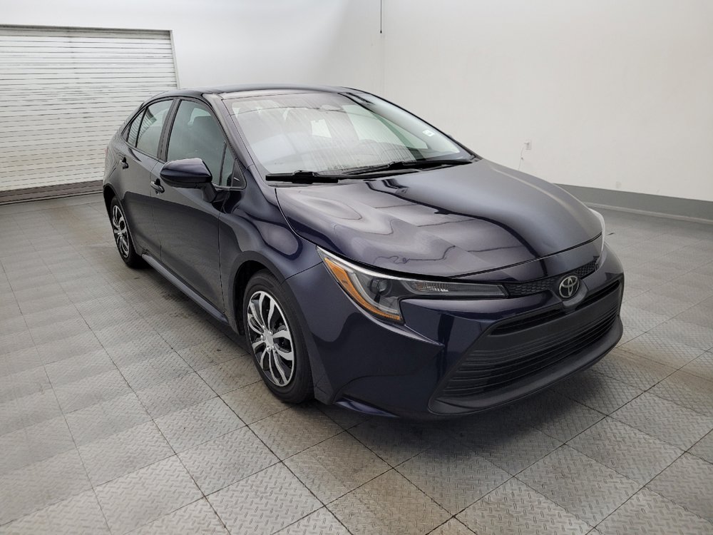 Used 2023 Toyota Corolla LE FWD image 13