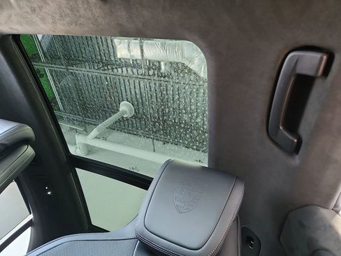 New 2026 Porsche Macan Turbo Electric image 14