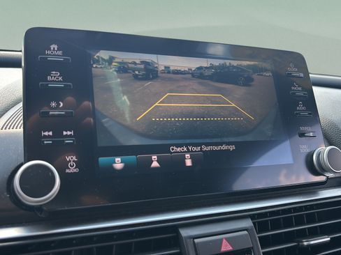 Used 2018 Honda Accord Sport image 20