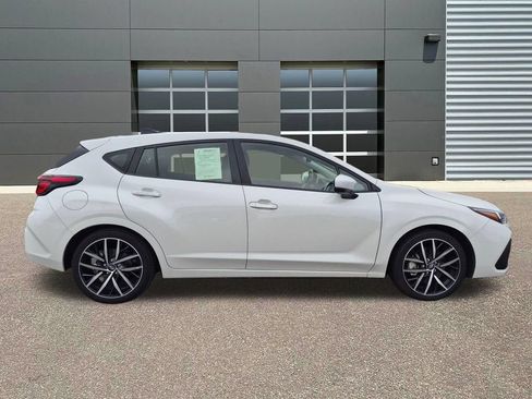 Certified 2025 Subaru Impreza 2.0i Sport AWD/4WD image 4