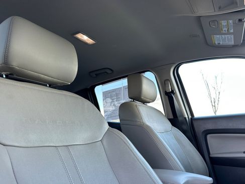 Used 2019 Ford Ranger Lariat w/ Technology Package image 16