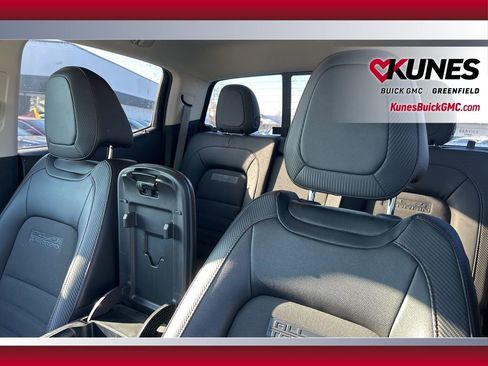 Used 2018 GMC Canyon All Terrain w/ Trailering Package image 18