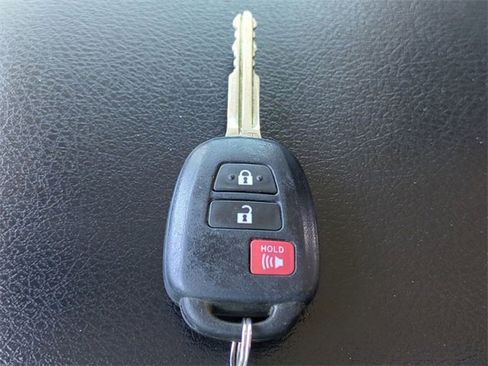 Used 2020 Toyota 4Runner SR5 image 26