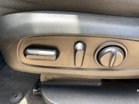 Used 2020 Chevrolet Equinox LT AWD/4WD image 15