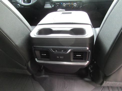 Used 2022 GMC Sierra 1500 SLT w/ SLT Premium Plus Package AWD/4WD image 37