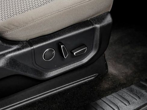 Used 2018 Ford F150 XLT w/ Equipment Group 302A Luxury image 41