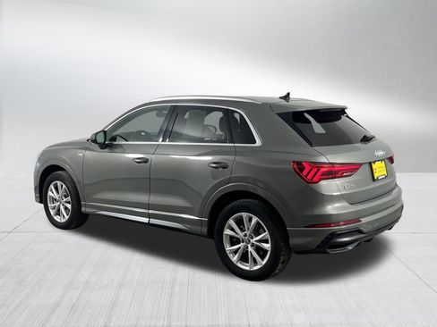 Used 2021 Audi Q3 2.0T Premium Plus image 5