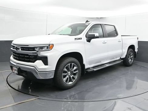 New 2026 Chevrolet Silverado 1500 LT AWD/4WD image 6