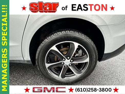 Used 2021 Buick Enclave Essence w/ Sound and Sites Package image 39