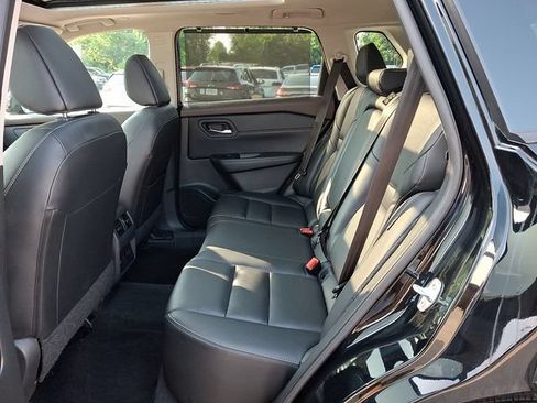 Used 2023 Nissan Rogue SL w/ SL Premium Package AWD/4WD image 10